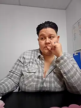 Snapshot of DevilDahm chatting on 31, 12, 2024 DevilDahm online show from 31, 12, 2024