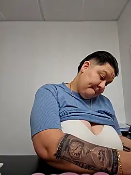 Snapshot of DevilDahm chatting on 31, 1, 2025 DevilDahm online show from 31, 1, 2025