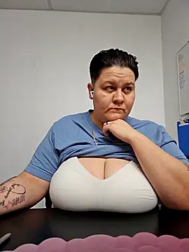 Snapshot of DevilDahm chatting on 31, 1, 2025 DevilDahm online show from 31, 1, 2025