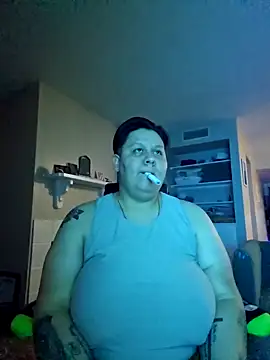 Snapshot of DevilDahm chatting on 13, 9, 2025 DevilDahm online show from 13, 9, 2025