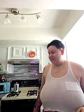 Snapshot of DevilDahm chatting on 5, 10, 2025 DevilDahm online show from 5, 10, 2025