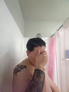 Snapshot of DevilDahm chatting on 7, 10, 2025 DevilDahm online show from 7, 10, 2025