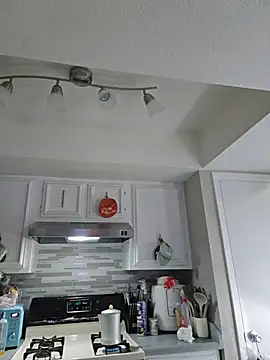 Snapshot of DevilDahm chatting on 15, 11, 2025 DevilDahm online show from 15, 11, 2025