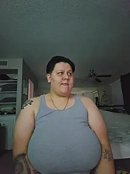 Snapshot of DevilDahm chatting on 4, 12, 2025 DevilDahm online show from 4, 12, 2025