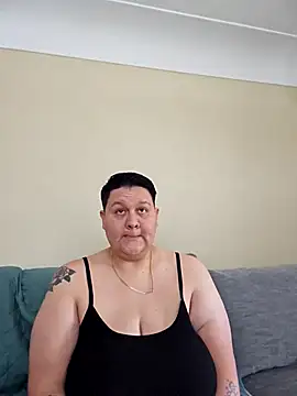 Snapshot of DevilDahm chatting on 16, 4, 2026 DevilDahm online show from 16, 4, 2026