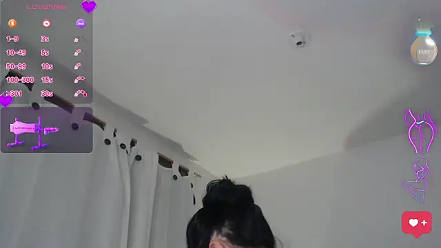 Snapshot of yeliana_sexxy chatting on 4, 2, 2025 yeliana sexxy online show from 4, 2, 2025