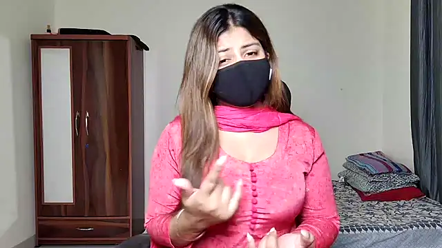 Snapshot of Hoty-Shivangi chatting on 12, 3, 2026 Hoty-Shivangi online show from 12, 3, 2026