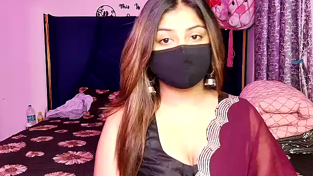 Snapshot of Hoty-Shivangi chatting on 24, 6, 2026 Hoty-Shivangi online show from 24, 6, 2026