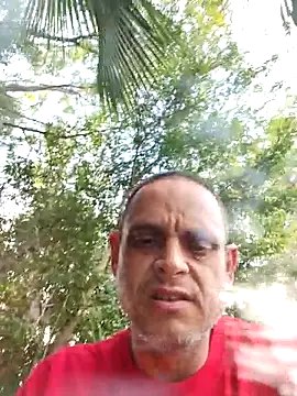 Snapshot of Buffshagswell chatting on 2, 11, 2025 Buffshagswell online show from 2, 11, 2025