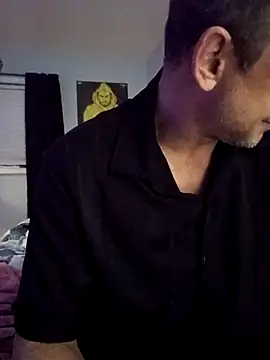 Snapshot of Buffshagswell chatting on 11, 11, 2025 Buffshagswell online show from 11, 11, 2025