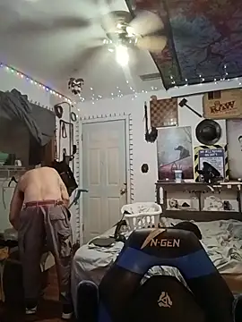 Snapshot of Buffshagswell chatting on 20, 12, 2025 Buffshagswell online show from 20, 12, 2025