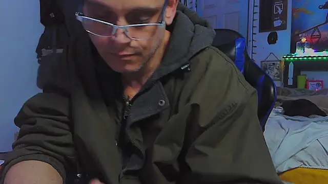 Snapshot of Buffshagswell chatting on 8, 2, 2026 Buffshagswell online show from 8, 2, 2026