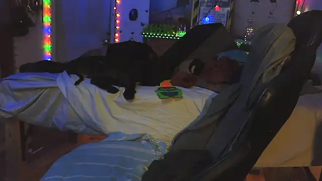 Snapshot of Buffshagswell chatting on 3, 4, 2026 Buffshagswell online show from 3, 4, 2026