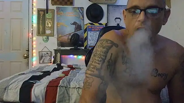 Snapshot of Buffshagswell chatting on 27, 6, 2026 Buffshagswell online show from 27, 6, 2026