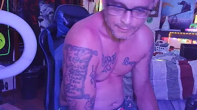 Snapshot of Buffshagswell chatting on 3, 7, 2026 Buffshagswell online show from 3, 7, 2026