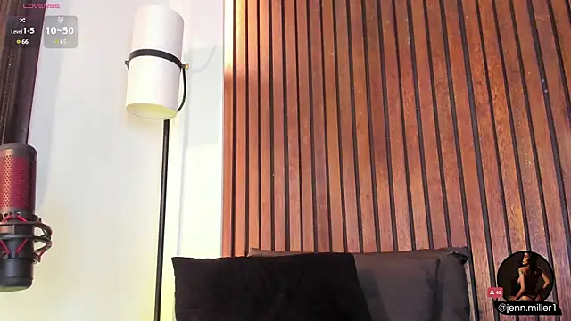 Jennmiiller  online show from 7, 3, 2025