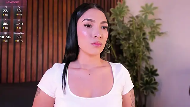 Jennmiiller  online show from 7, 11, 2025