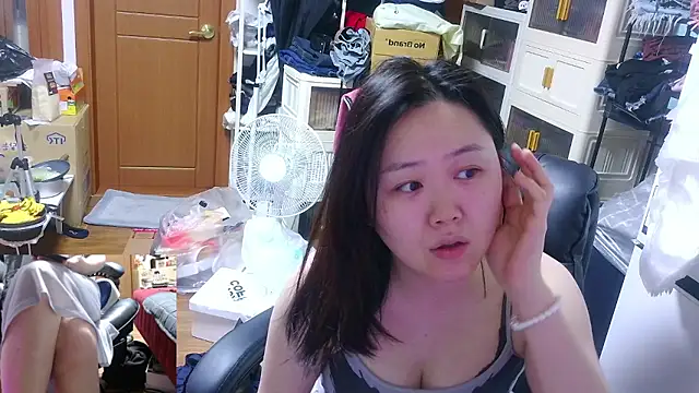 Snapshot of rami0428 chatting on 9, 4, 2026 rami0428 online show from 9, 4, 2026