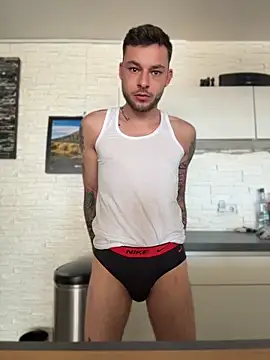 Snapshot of hottwoboys chatting on 20, 6, 2026 hottwoboys online show from 20, 6, 2026