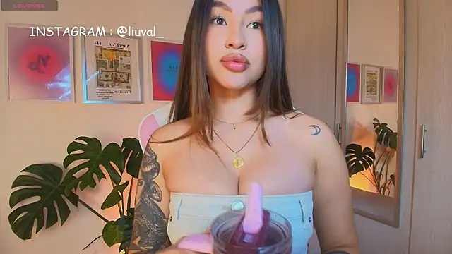 Liujunne2 online show from 26, 5, 2026