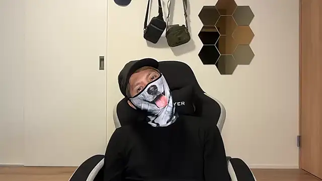 Snapshot of kensnb chatting on 17, 11, 2025 kensnb online show from 17, 11, 2025