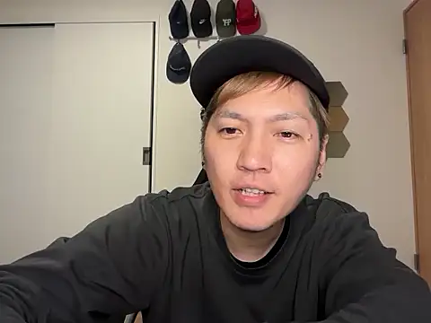 Snapshot of kensnb chatting on 23, 11, 2025 kensnb online show from 23, 11, 2025