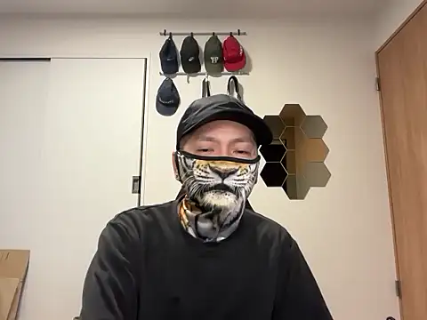 Snapshot of kensnb chatting on 25, 11, 2025 kensnb online show from 25, 11, 2025