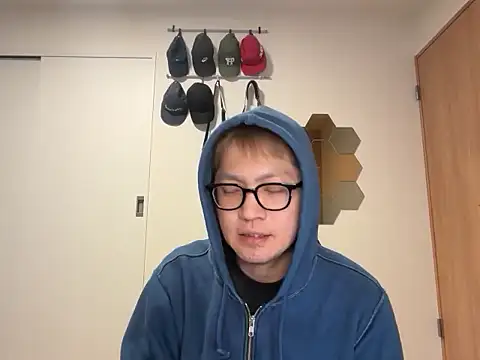 Snapshot of kensnb chatting on 19, 12, 2025 kensnb online show from 19, 12, 2025