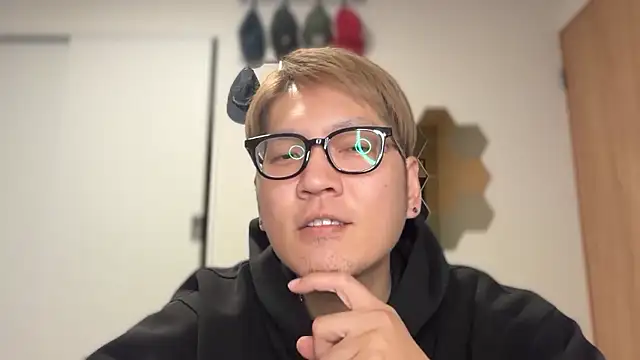 Snapshot of kensnb chatting on 7, 1, 2026 kensnb online show from 7, 1, 2026