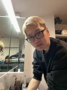 Snapshot of kensnb chatting on 1, 2, 2026 kensnb online show from 1, 2, 2026