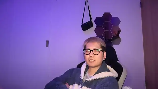 Snapshot of kensnb chatting on 3, 2, 2026 kensnb online show from 3, 2, 2026