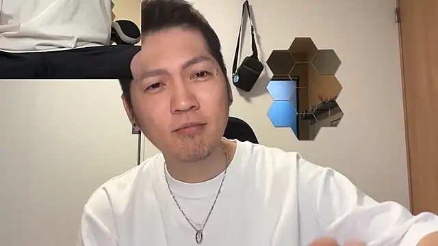 Snapshot of kensnb chatting on 24, 4, 2026 kensnb online show from 24, 4, 2026
