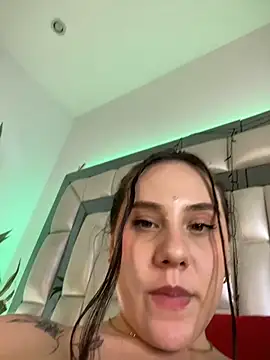  ISABELLA HOT  online show from 30, 11, 2025