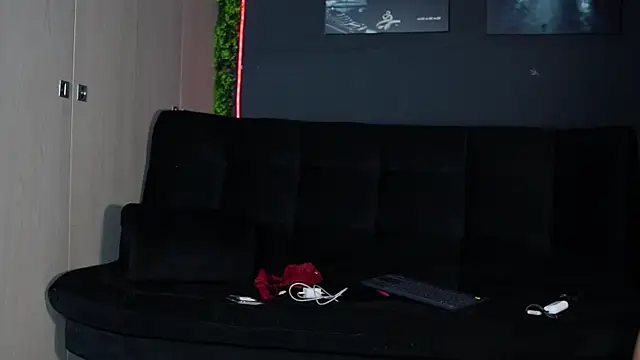 Austin bolt online show from 12, 1, 2026