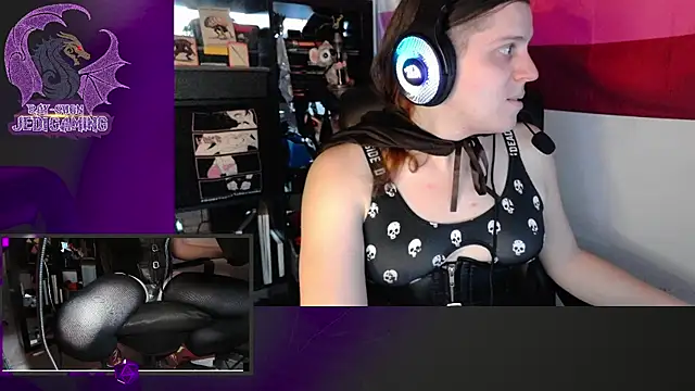 Snapshot of Rae-Suon chatting on 24, 1, 2025 Rae-Suon online show from 24, 1, 2025