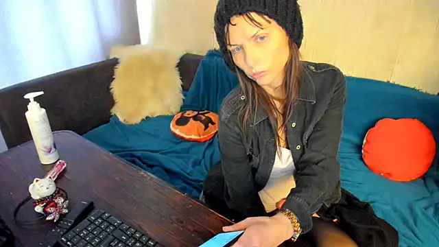 Elizabe th online show from 29, 4, 2026