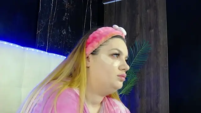 MelanieBrownn online show from 14, 2, 2026