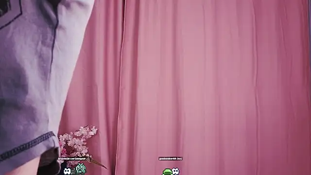 Snapshot of KimWilli chatting on 13, 1, 2025 KimWilli online show from 13, 1, 2025