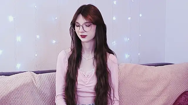 Snapshot of KimWilli chatting on 26, 1, 2025 KimWilli online show from 26, 1, 2025