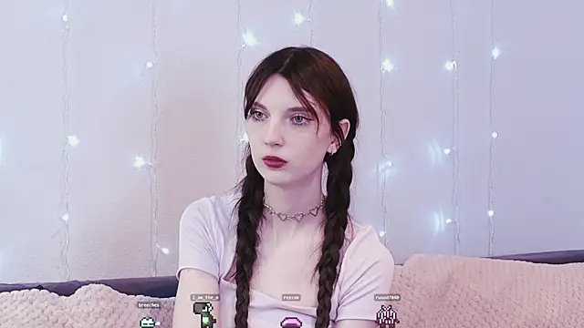 Snapshot of KimWilli chatting on 28, 1, 2025 KimWilli online show from 28, 1, 2025