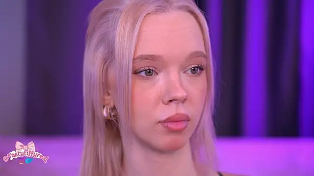  AlinaBailey online show from 10, 5, 2026