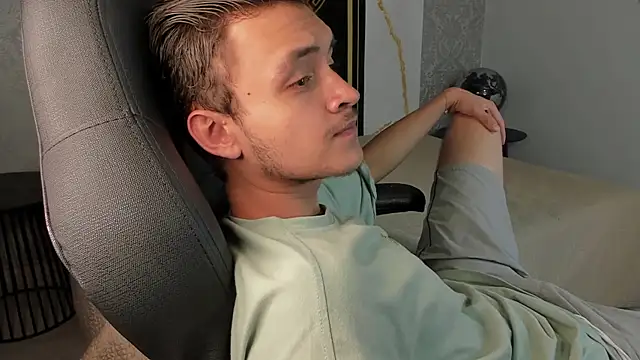 Desmon Clark online show from 18, 1, 2025