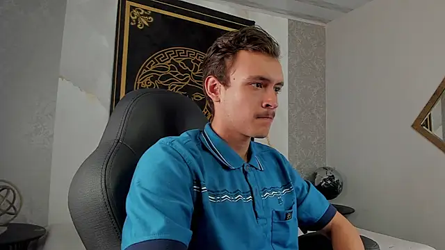 Desmon Clark online show from 12, 2, 2025