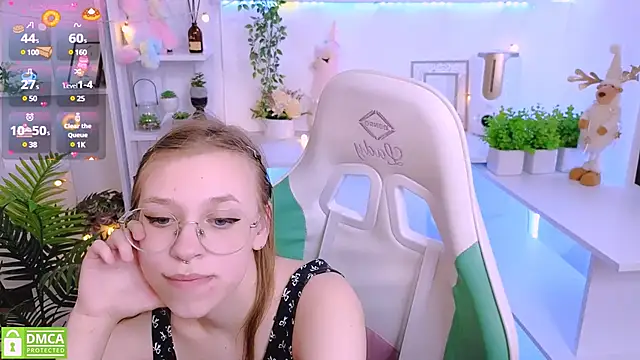 LayriantaVee online show from 19, 3, 2025