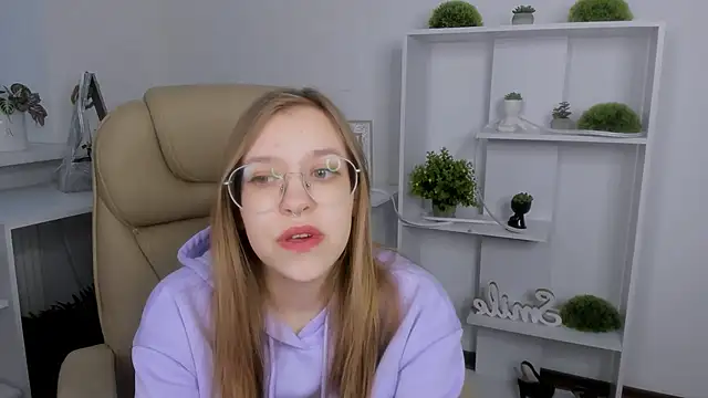 Snapshot of LayriantaVee chatting on 30, 3, 2026 LayriantaVee online show from 30, 3, 2026