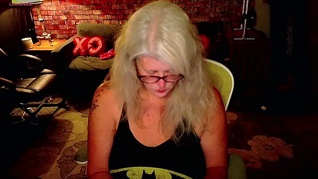 Snapshot of AliceHarlot chatting on 19, 2, 2026 AliceHarlot online show from 19, 2, 2026