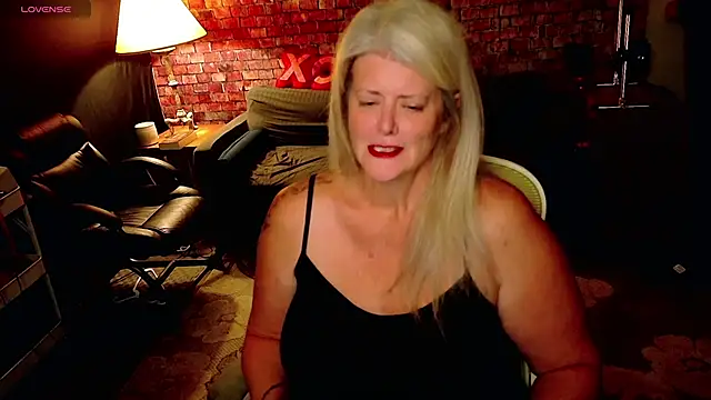 Snapshot of AliceHarlot chatting on 24, 2, 2026 AliceHarlot online show from 24, 2, 2026
