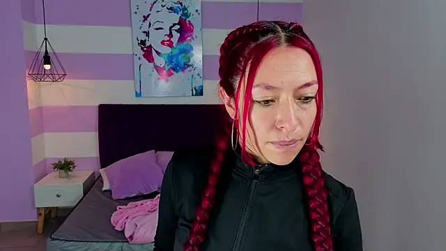 Scarlett  bell online show from 17, 4, 2026