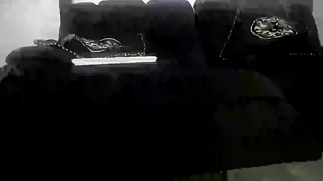 Snapshot of Niquitasparkles chatting on 13, 11, 2025 Niquitasparkles online show from 13, 11, 2025