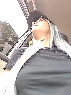 Snapshot of Dani_pegin chatting on 2, 11, 2025 Dani pegin online show from 2, 11, 2025